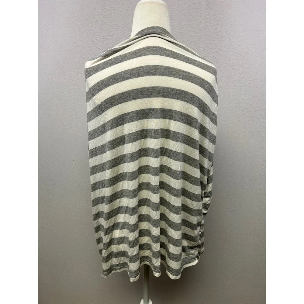 Maternity Milk Snob Womens OS Grey Striped Multi-Use Nursing Car Seat‎ Cover